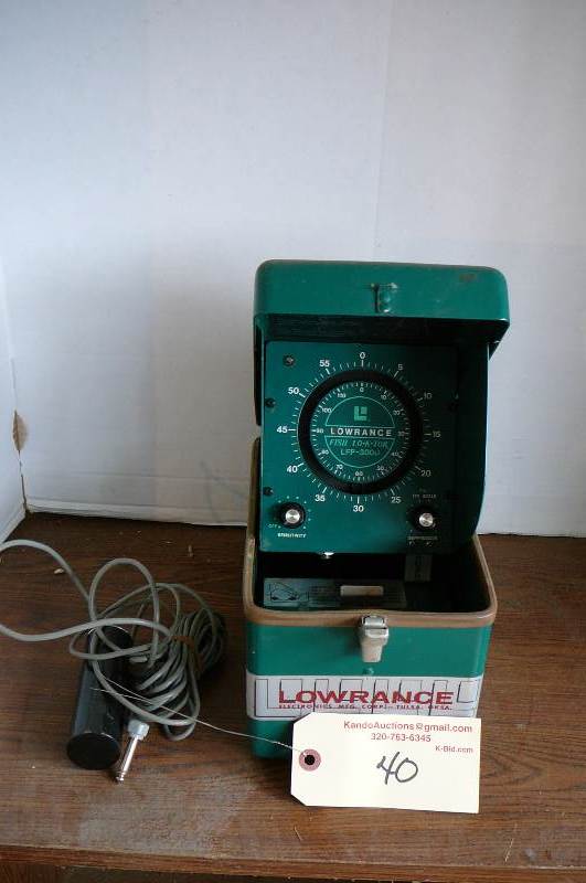 lot 40 image: Lowrance Fish-lo-k-tor