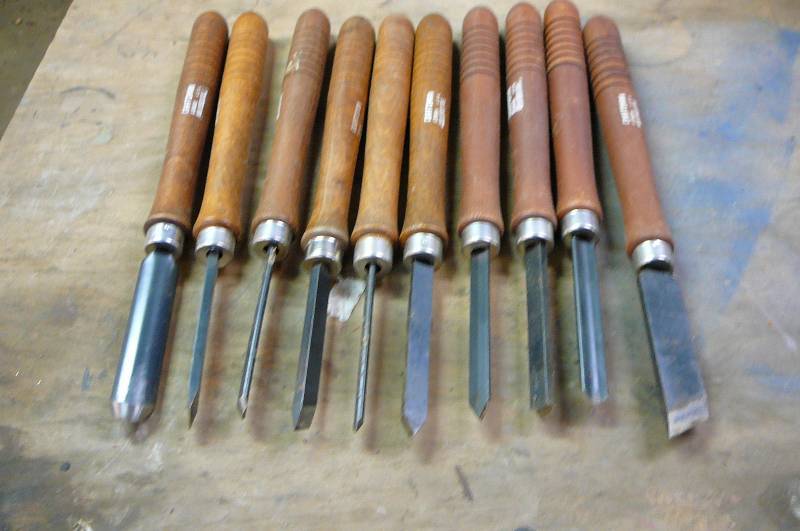 lot 153 image: Lot of craftsman wood lathe tools 10 count Like new all different size ends