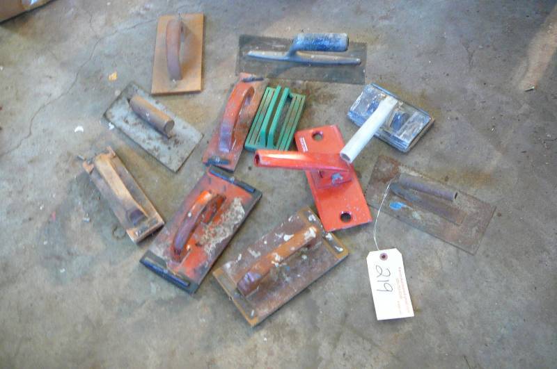 lot 219 image: Sanders & Trowels