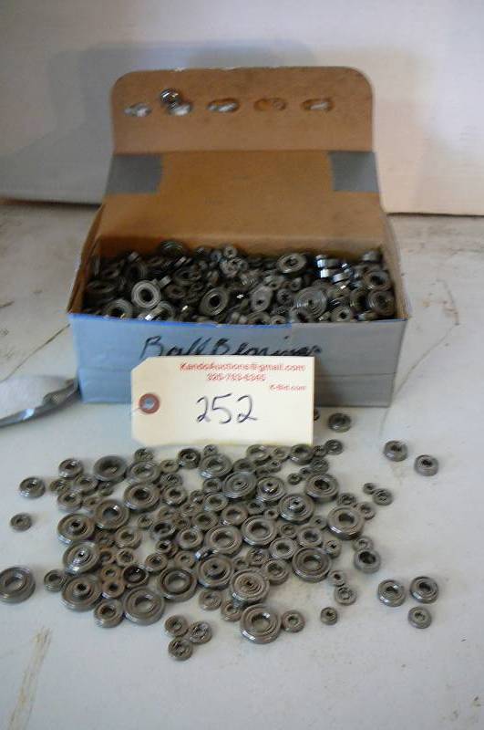 lot 252 image: Bearings