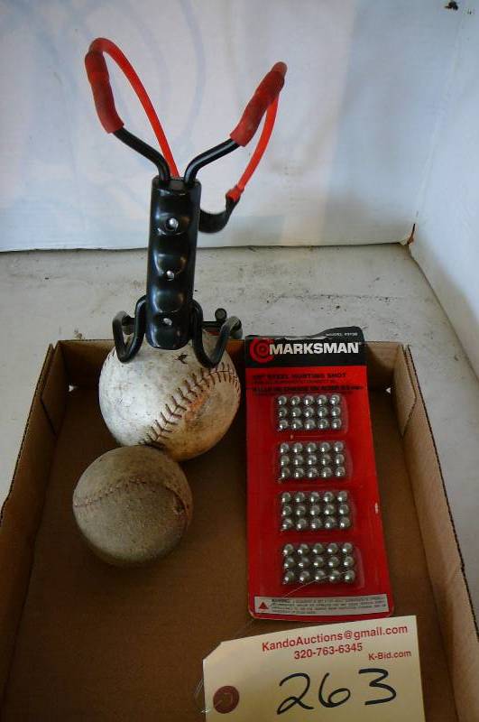 lot 263 image: Wrist Rocket Set
