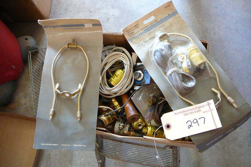 lot 297 image: Electrical Items