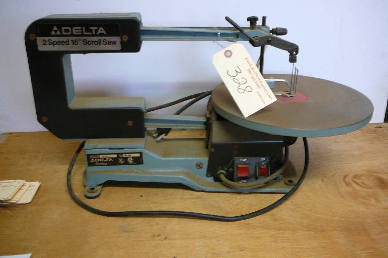 lot 328 image: Scroll saw