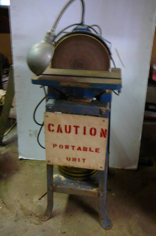 lot 331 image: Disk Sander