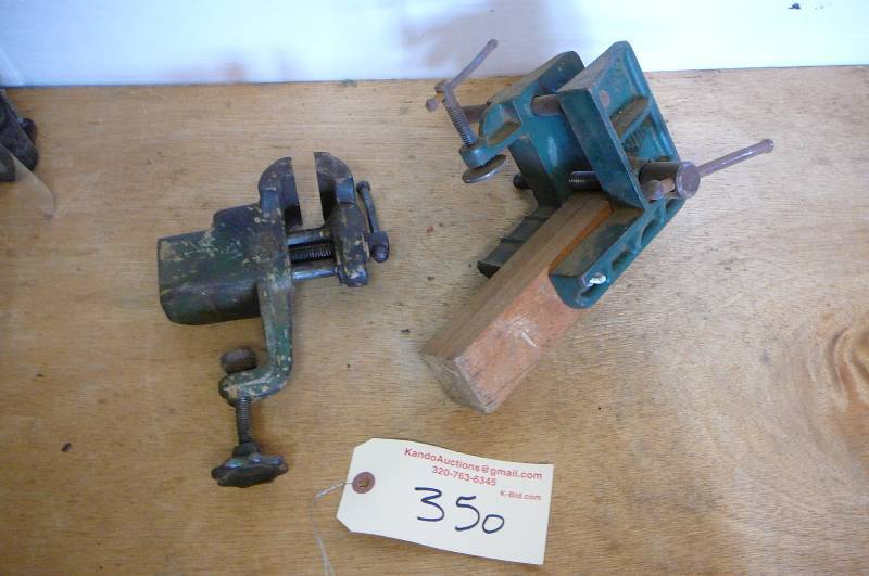 lot 350 image: Vices