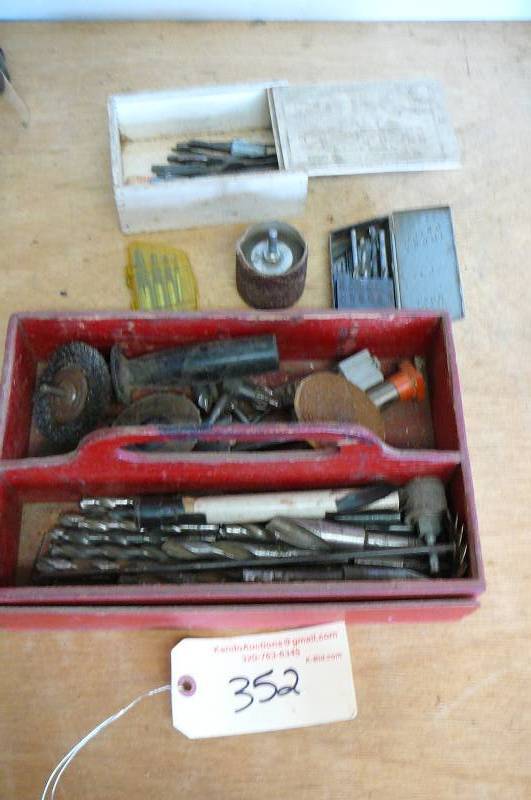 lot 352 image: Drill Bits