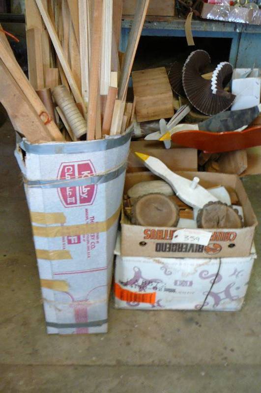 lot 359 image: Wood Craft Wood