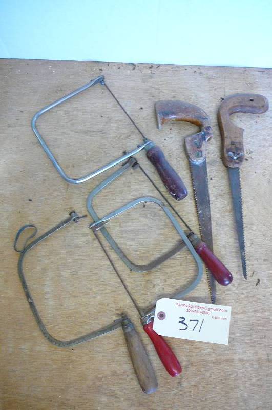 lot 371 image: Hole & Coping Saws