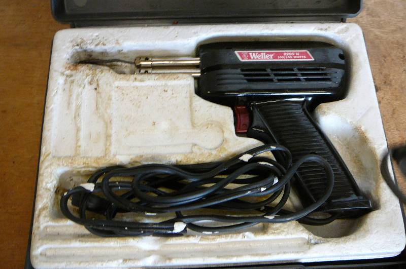 lot 395 image: Soldering Gun