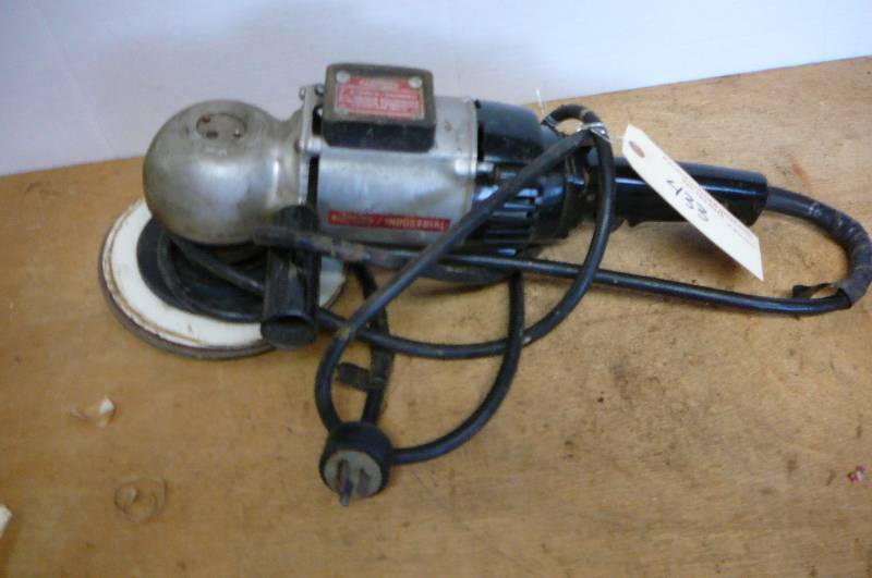 lot 433 image: Sander Grinder