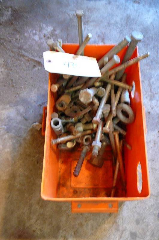 lot 435 image: Bolts