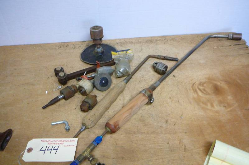 lot 444 image: Drill Chucks & Torch Ends