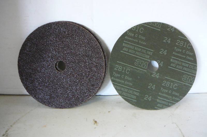 lot 454 image: Large Lot Of Sanding Discs