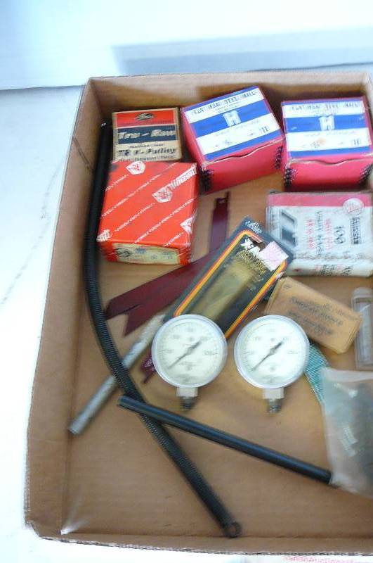 lot 463 image: Hardware
