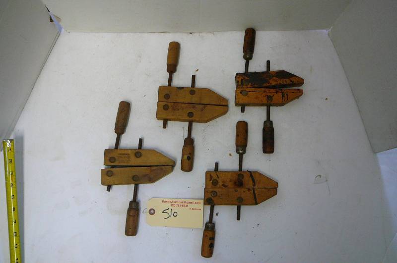 lot 510 image: Wood Clamps