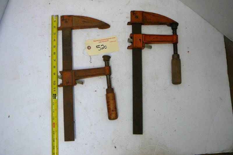 lot 520 image: Bar Clamps