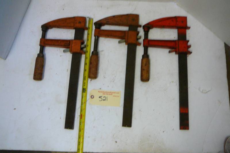 lot 521 image: Bar Clamps