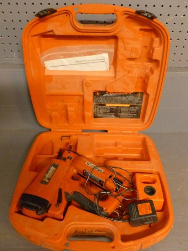 Paslode Nailer