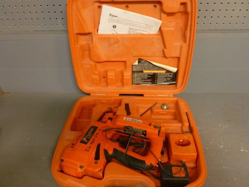 Paslode Nailer