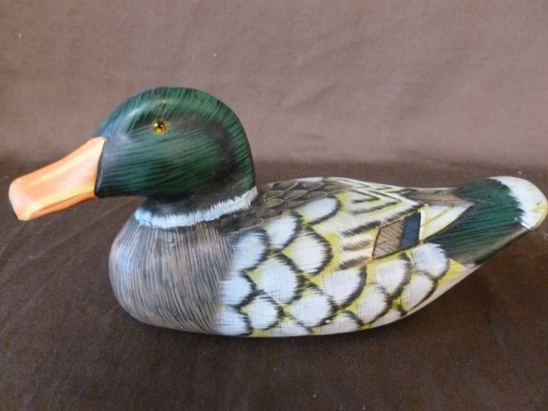 Wooden Duck Decoration