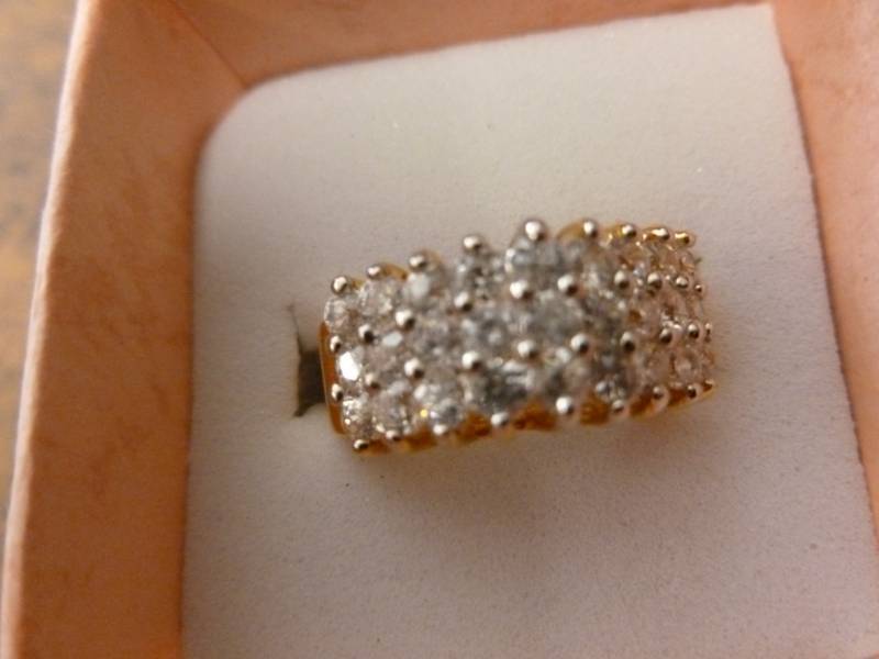 Ladies Ring