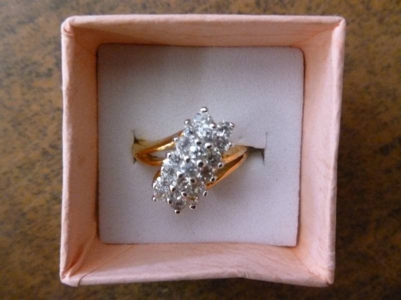 Ladies Ring