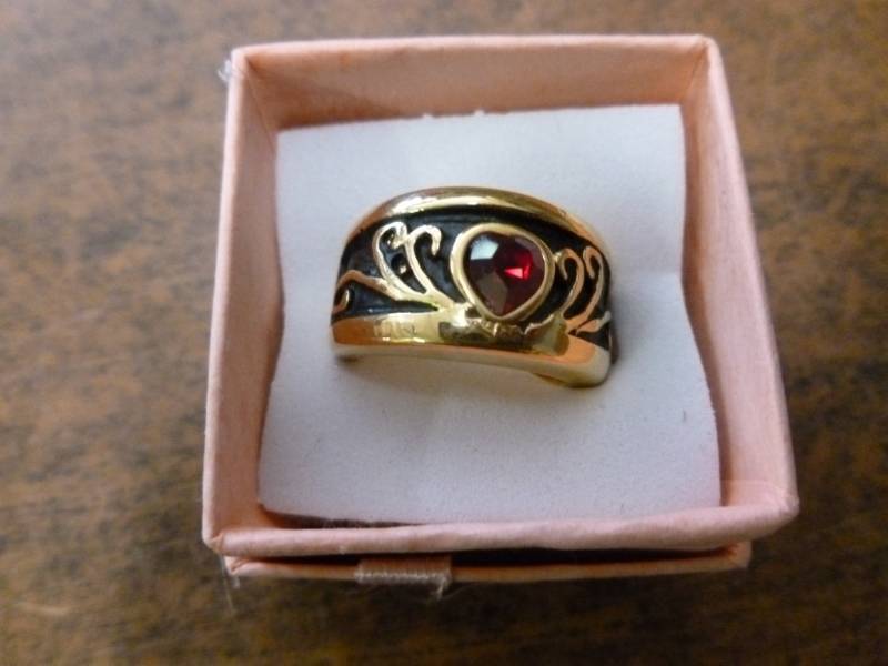 Ladies Ring