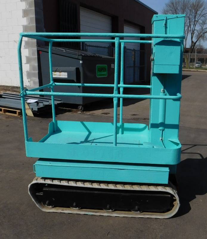 SMac PC40 Rough Terrrain Track Drive Man Lift