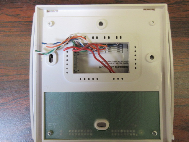 lot 619 image: USED PROLIPHIX IMT350C TOUCHSCREEN THERMOSTAT