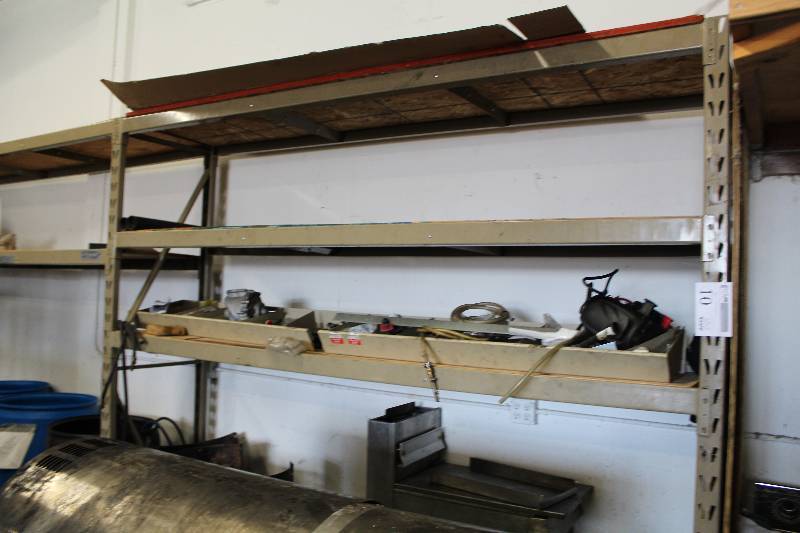 lot 10 image: Lot of (31) Pallet Racking - 5) Uprights, 26) Beams
