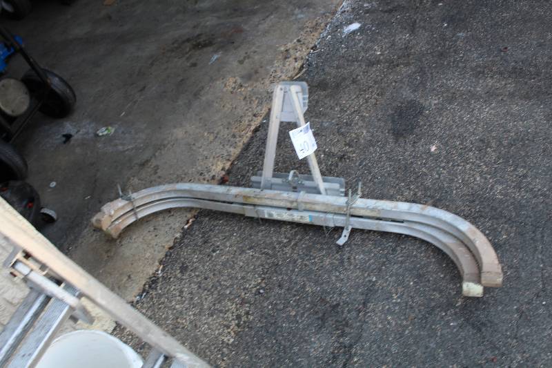 lot 40 image: Husky 51in. Ladder Rack