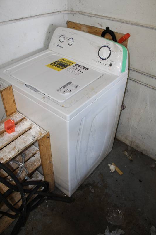 lot 53 image: Amana Clothes Washing Machine