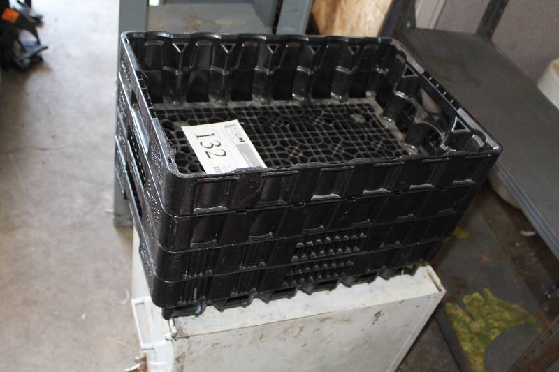 lot 132 image: Lot of (4) Plastic Coca-Cola Trays