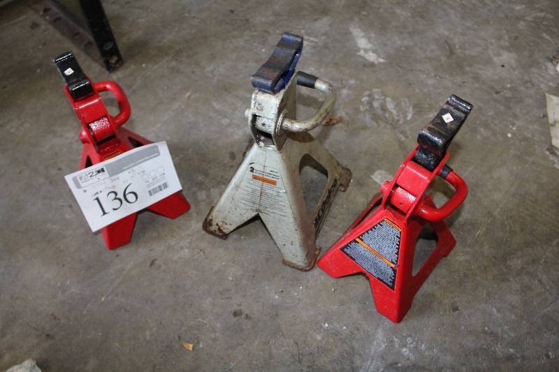 lot 136 image: Lot of (3) 2-Ton Floor Jack Stands
