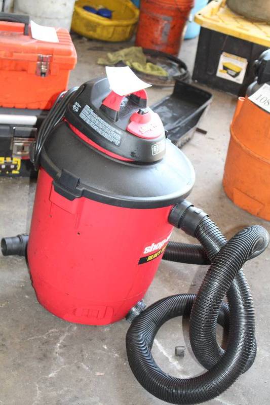 lot 107 image: Shop-Vac Heavy Duty 6.5hp Shop Vac
