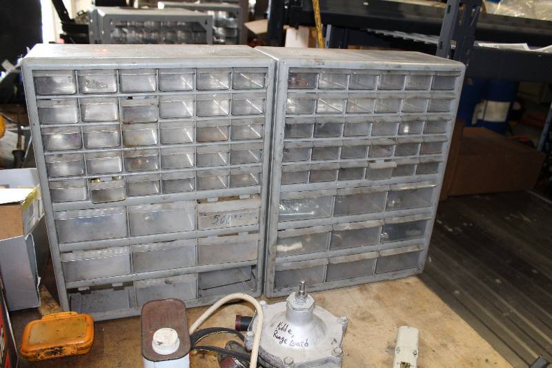 lot 234 image: Lot of (2) Parts Organizers