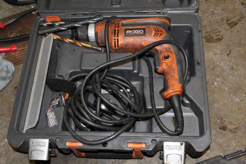 lot 237 image: Ridgid 38in. Drive Corded Drill w Case