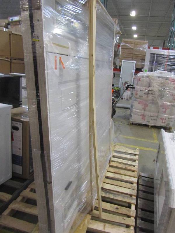 lot 16 image: Steves and Sons 68 in. x 80 in. 4-Panel Primed White Right-Hand Steel Prehung Front Door with 14 in. Clear Glass Sidelites 4 in. Wall