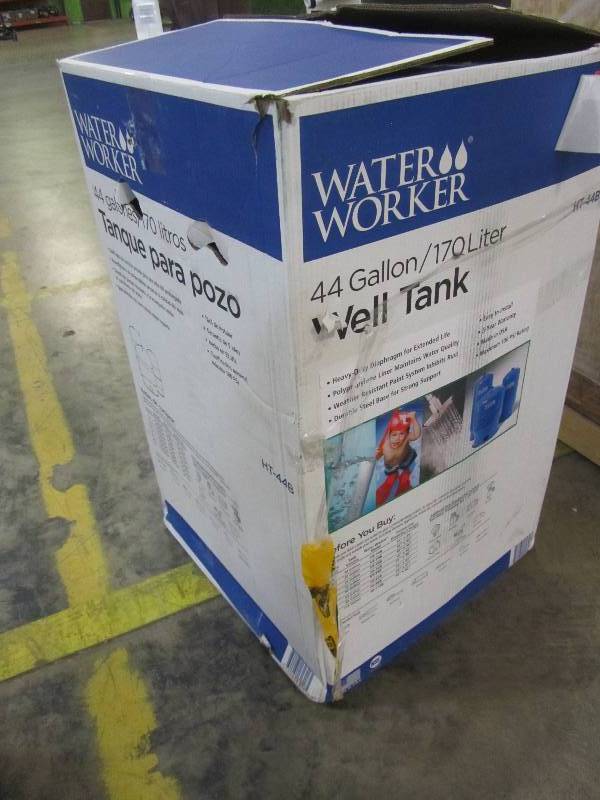 lot 76 image: Water Worker 44 Gal. Pressurized Well Tank