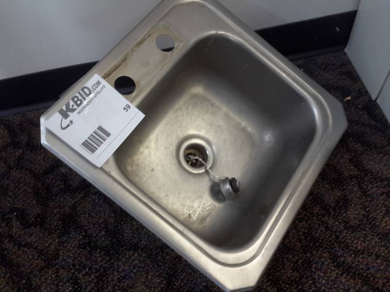 lot 59 image: small stainless steel sink