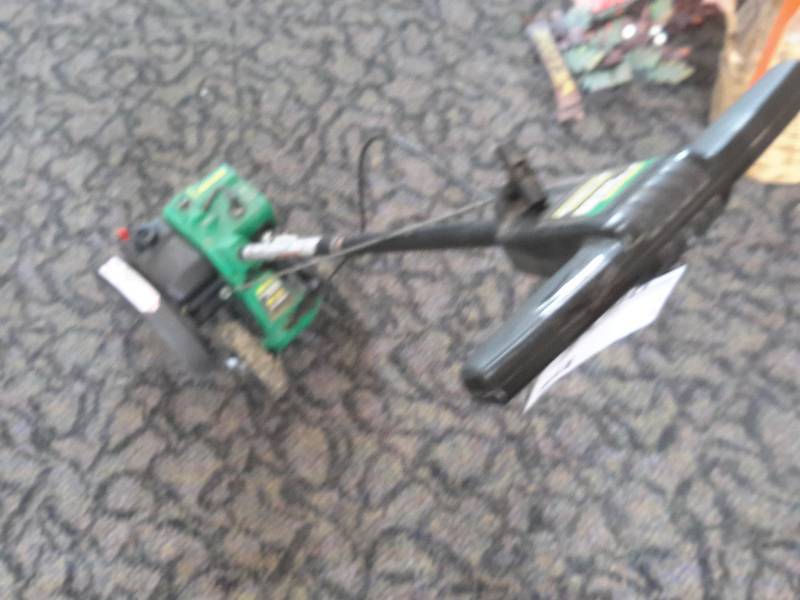 lot 9 image: Weedeater, Motorized Edger