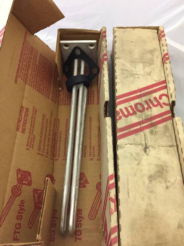 lot 32 image: 3 Electric Water Heater Elements