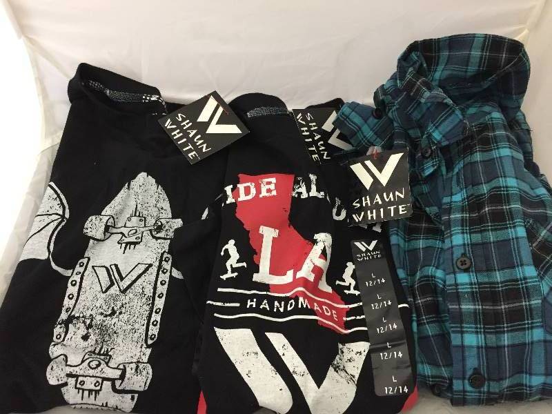 lot 52 image: Shaun White T Shirts & Shirt NEW 1214