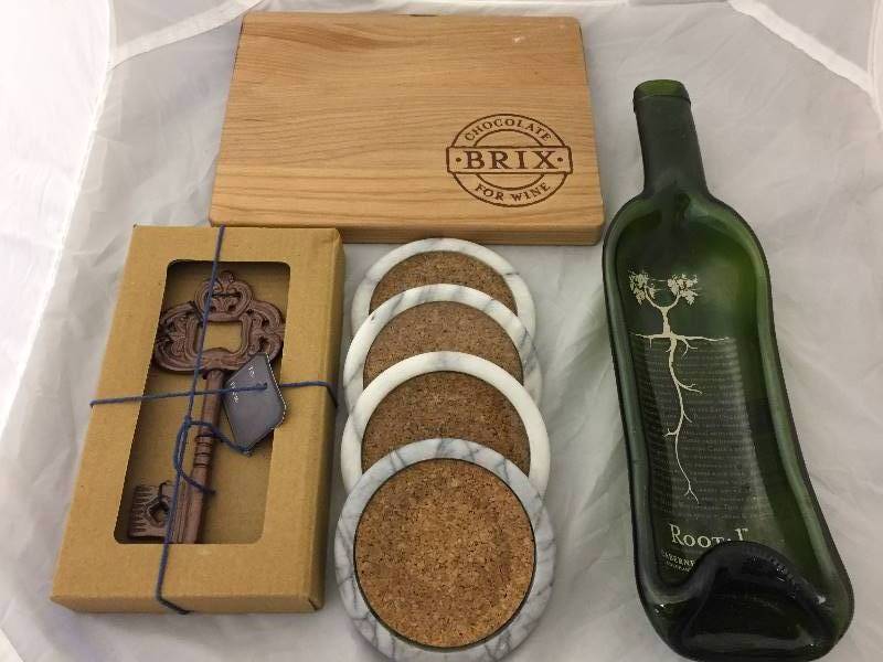 lot 64 image: Cheese Board, Wine Holder, Oynx Coasters, New Key