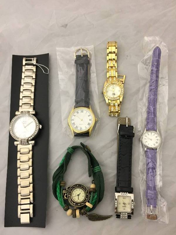 lot 69 image: New Ladies Watches