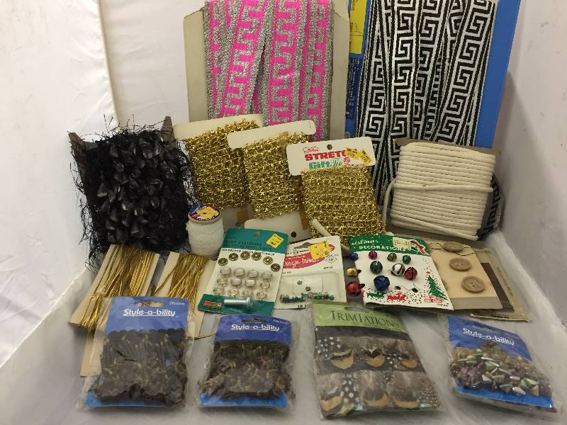 lot 96 image: Vintage Craft Sewing Trims, Beaded & Feathered