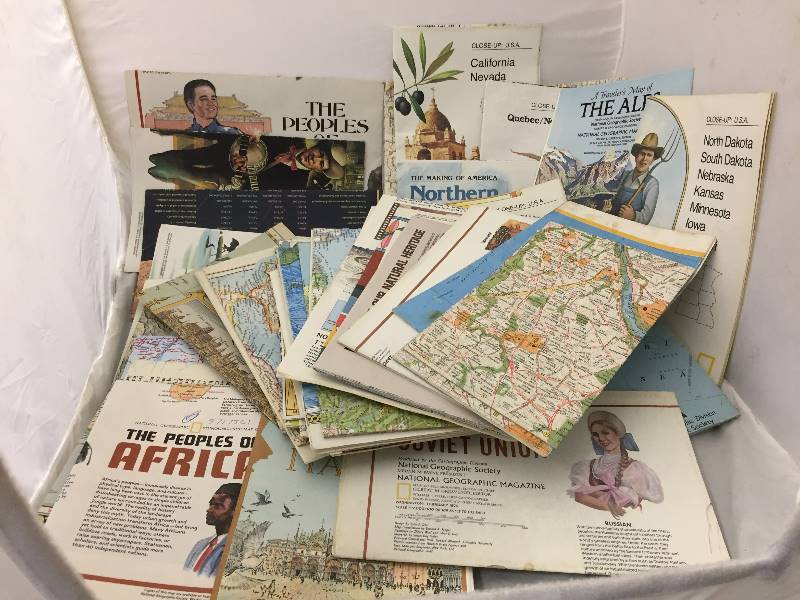 lot 98 image: National Geographic Maps - Huge Lot