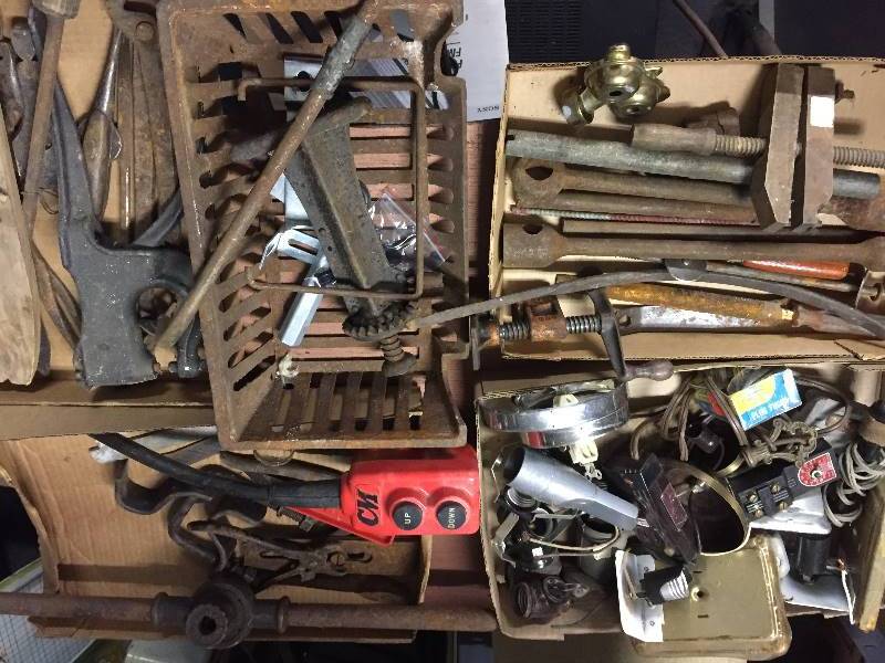 lot 111 image: Vintage Tools