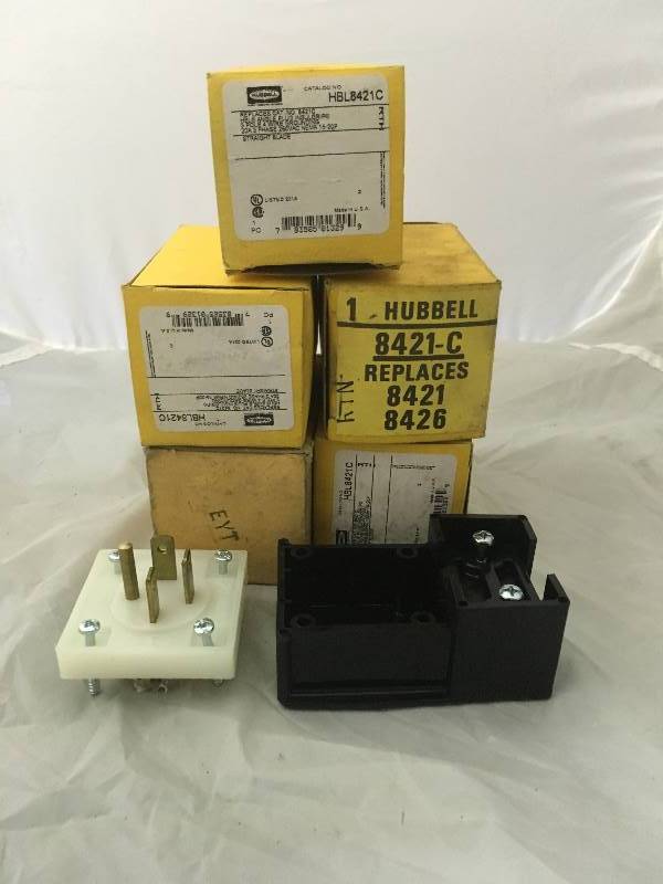 lot 122 image: Hubbell HBL8421C Dead Front Angle Plug