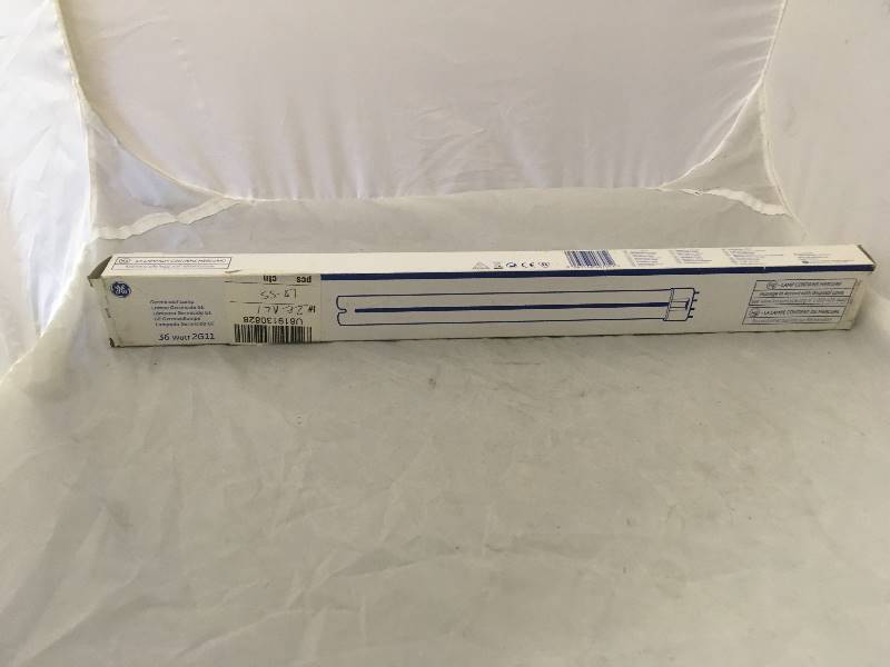 lot 139 image: GE 36 W 2G11 Germicidal Lamp Bulb